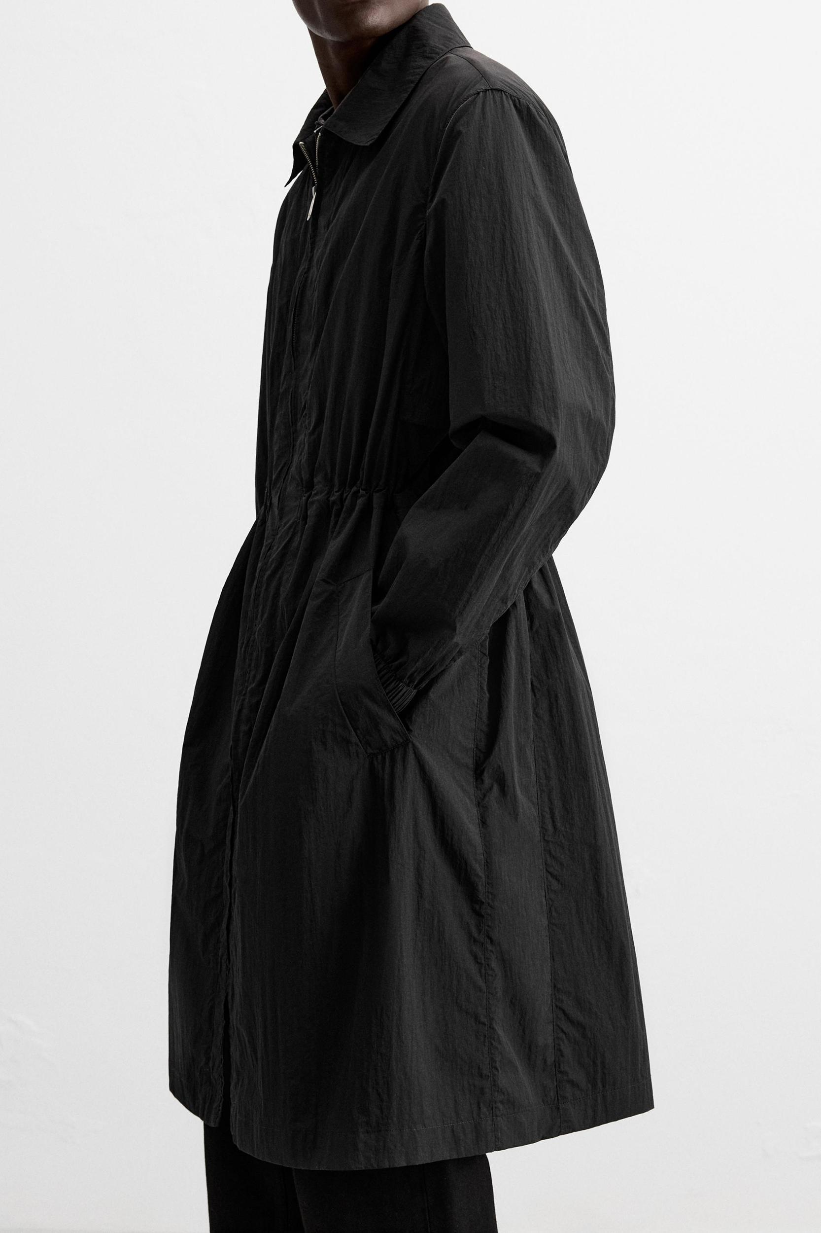 LIGHTWEIGHT PARKA LIMITED EDITION Product Image
