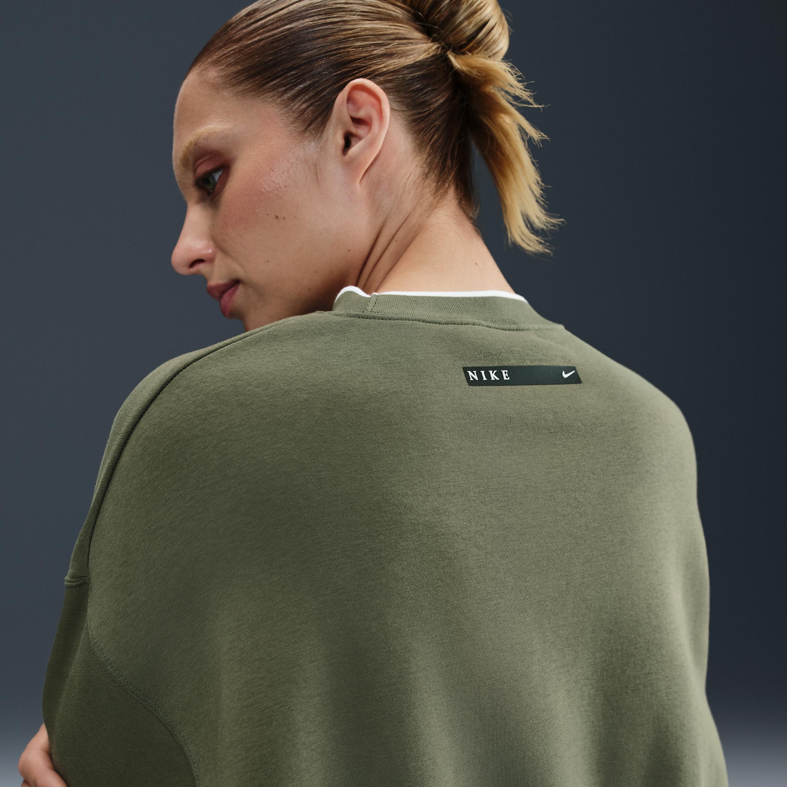 Nike Sportswear Phoenix Fleece Women's Oversized Crew-Neck Sweatshirt Product Image