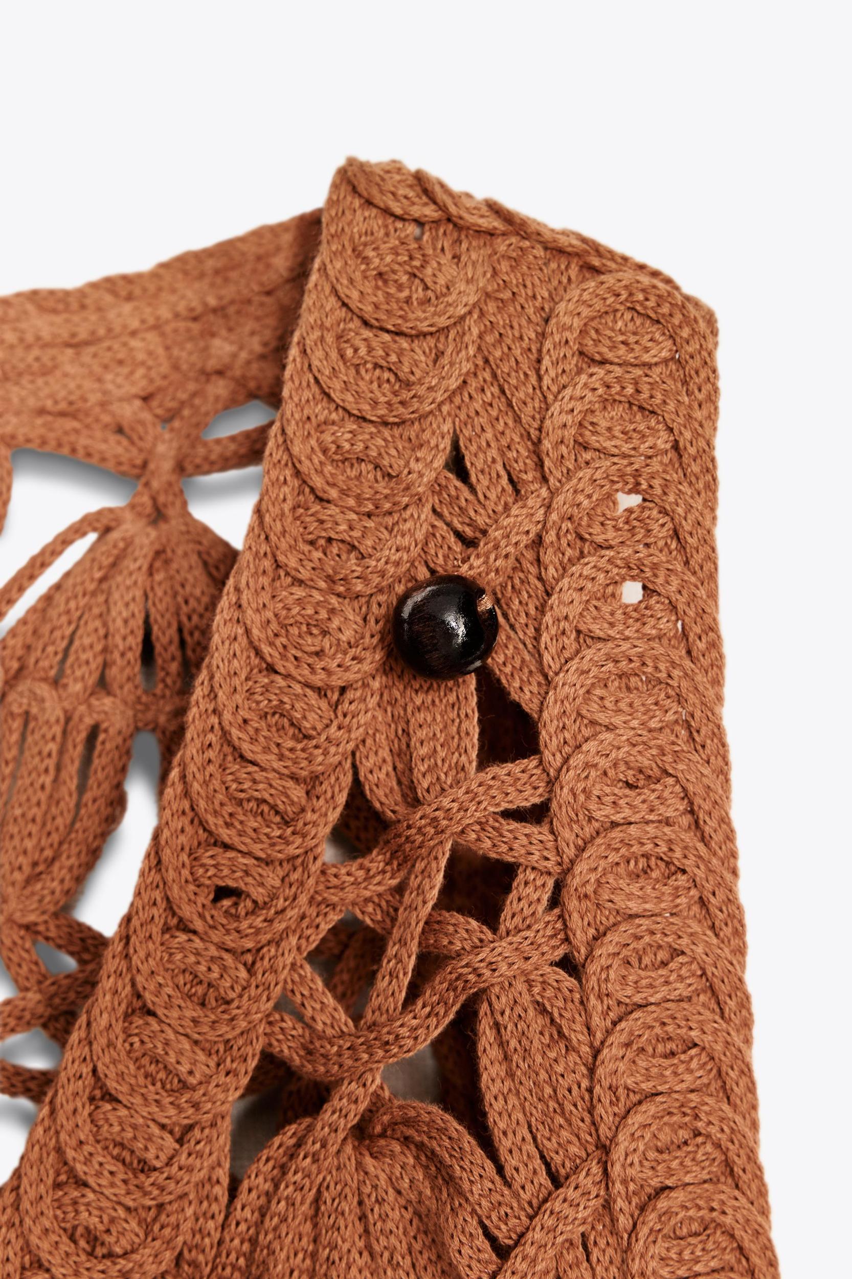 BEADED KNIT VEST Product Image