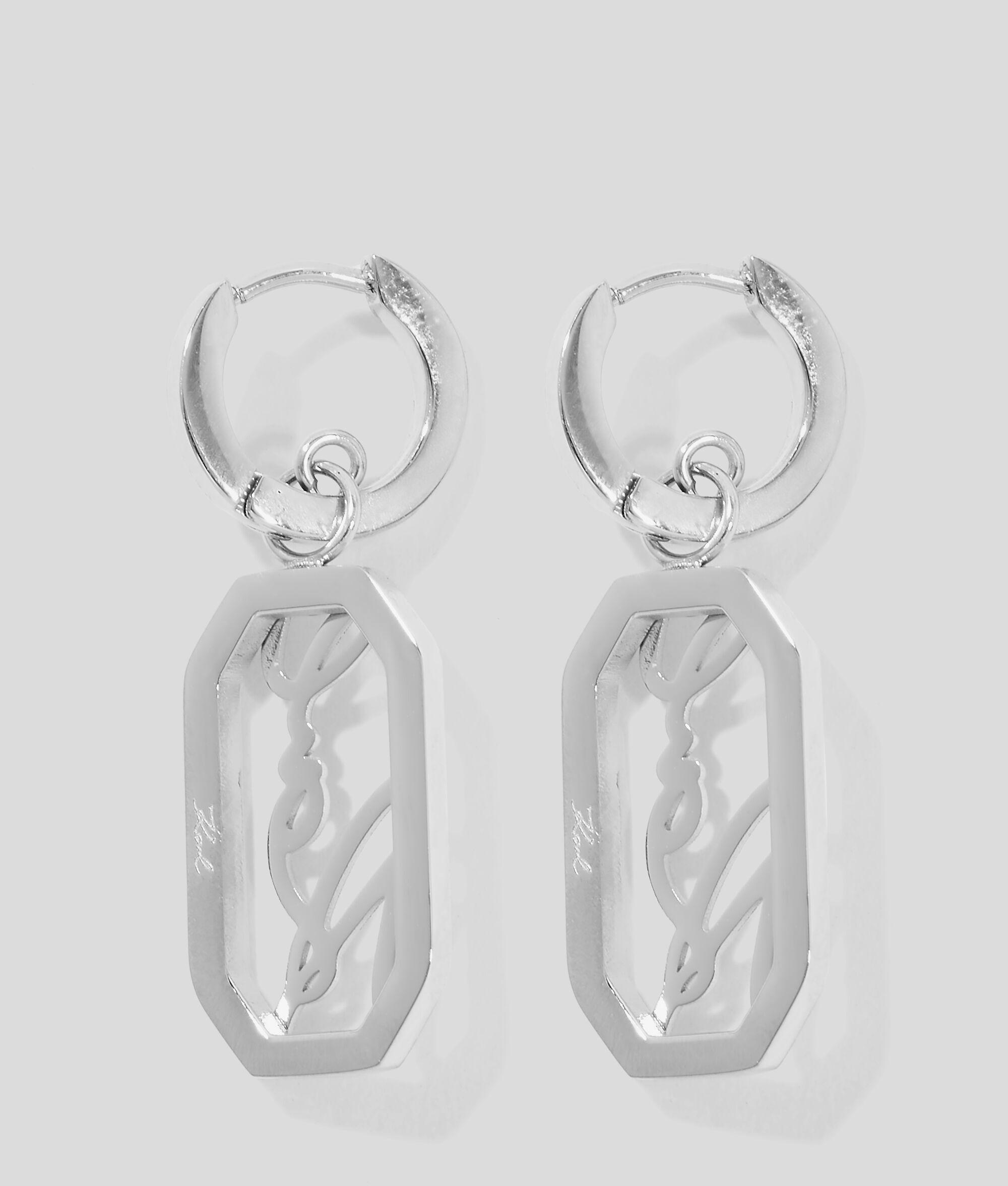 SIGNATURE CHAIN-LINK RING Product Image
