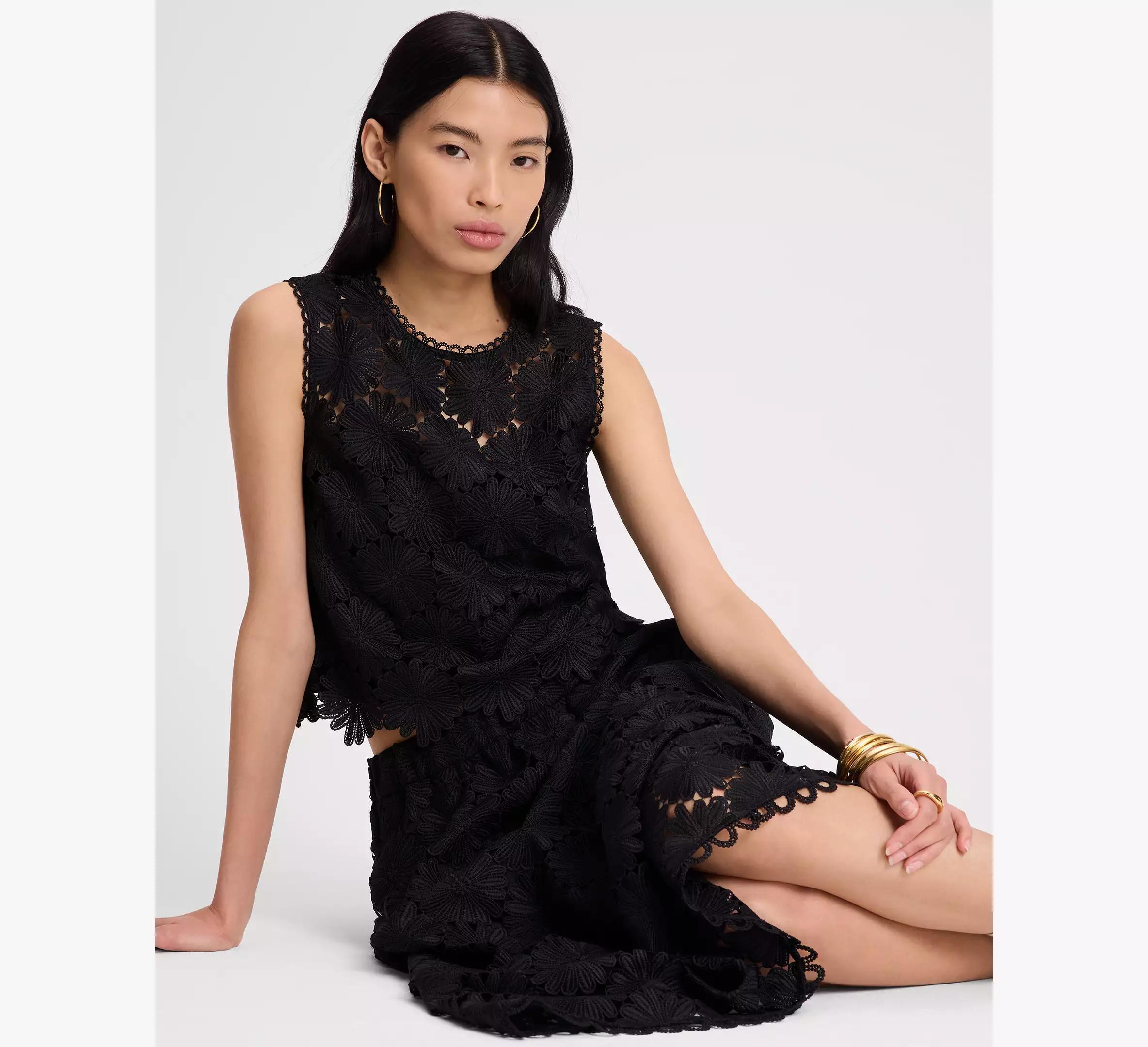 Daisy Lace Shell Product Image