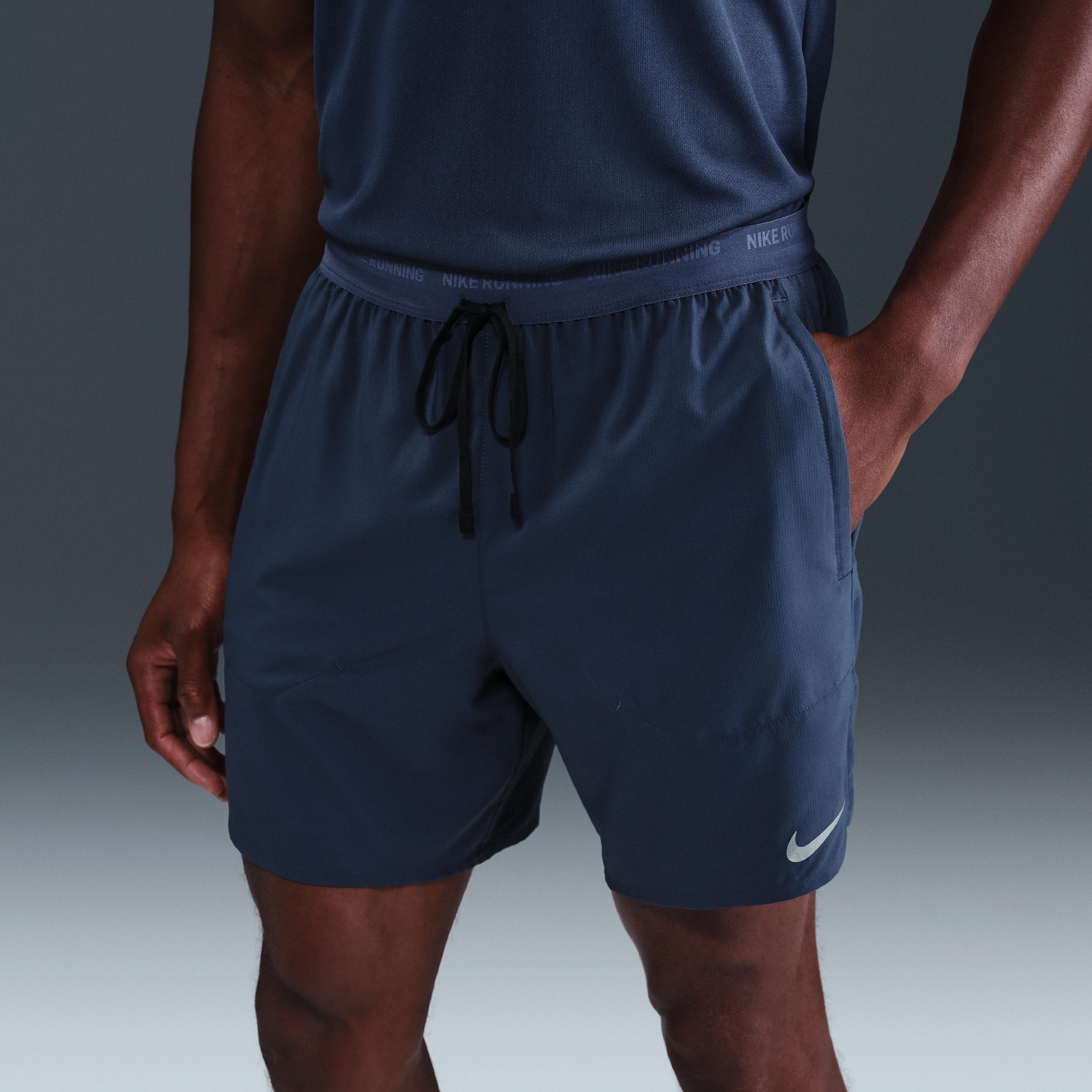 Nike Men's Stride Dri-FIT 7" 2-in-1 Running Shorts Product Image