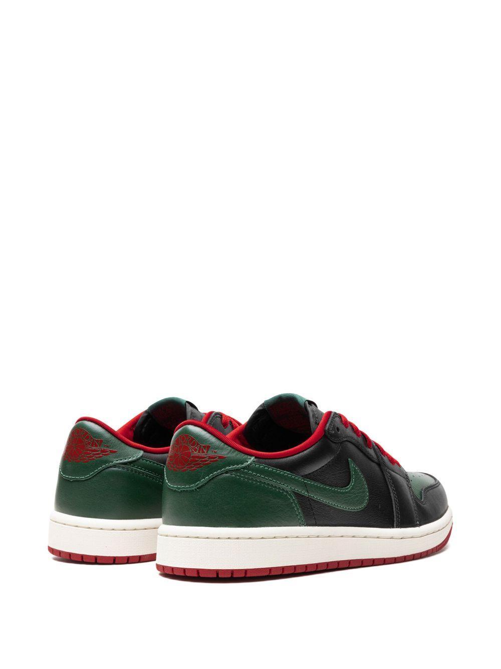 Jordan 1 Retro Low OG "Black/Gorge Green" sneakers Product Image