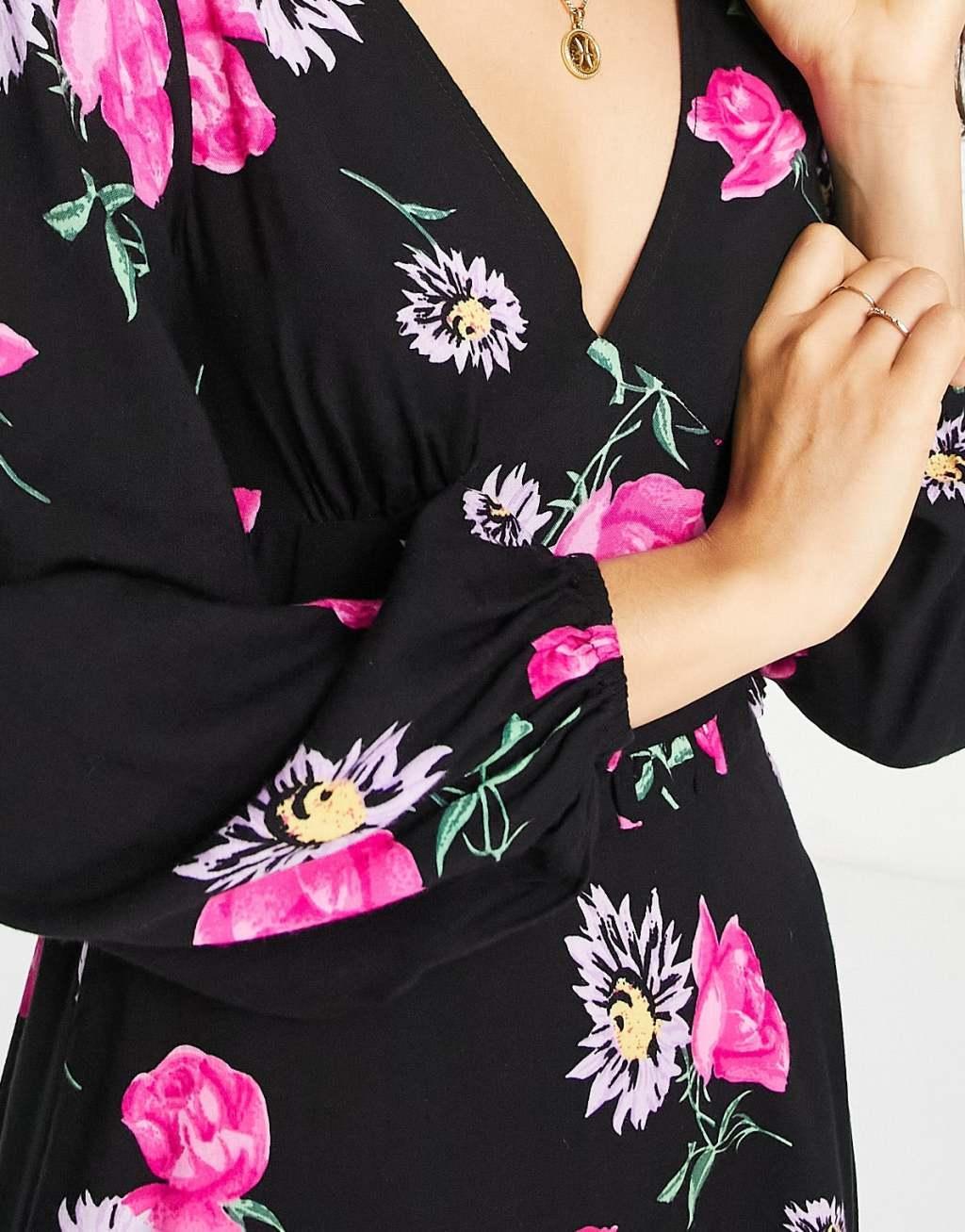 Miss Selfridge Petite frill detail mini tea dress Product Image