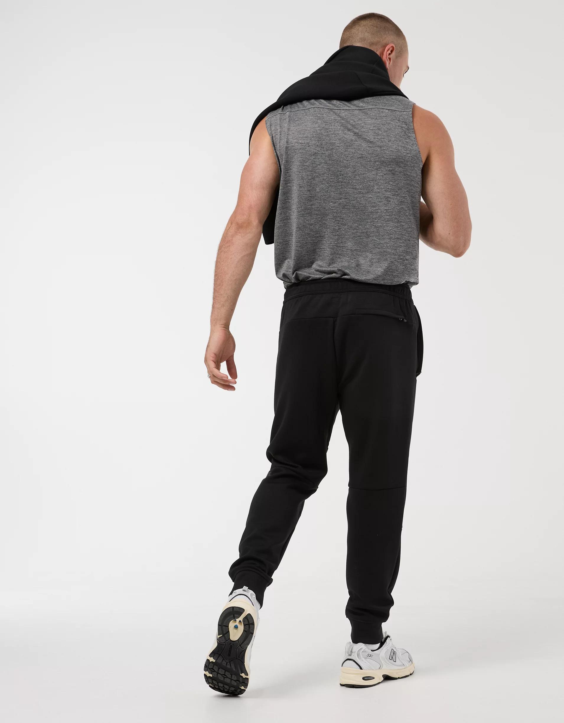 AE 24/7 Jogger Product Image