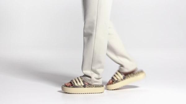 Adilette Platform Slides Product Image