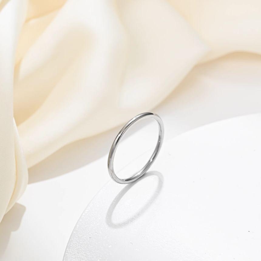 Metal Plain Ring Product Image