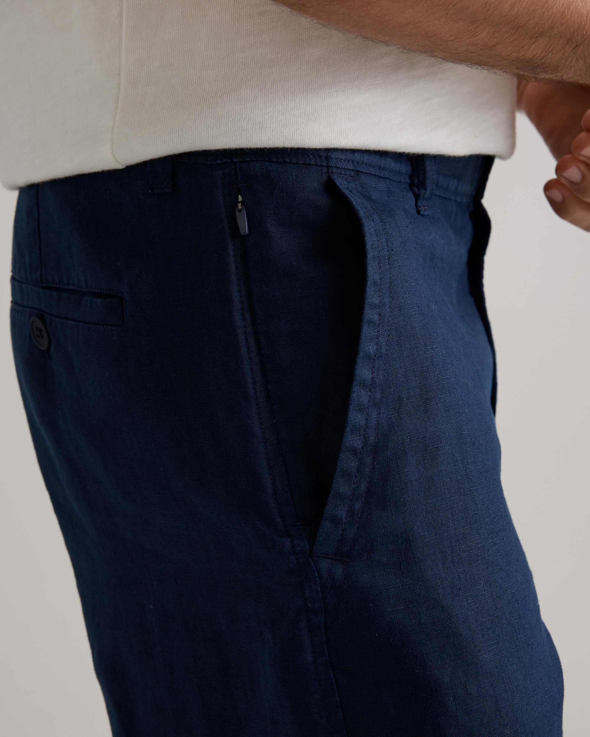 Quince | Men's 100% European Linen 7" Trouser Shorts Product Image