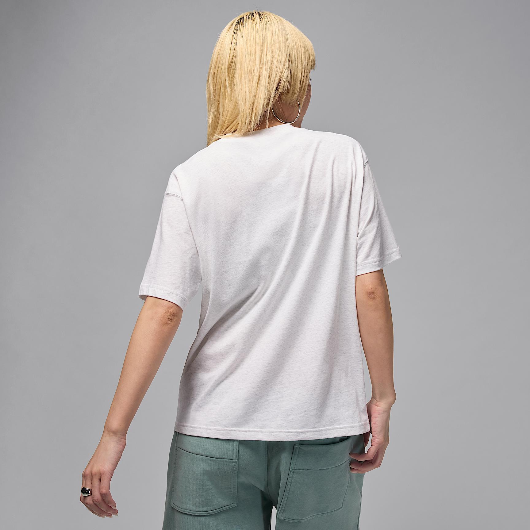 Jordan Flight Women's Graphic T-Shirt Product Image