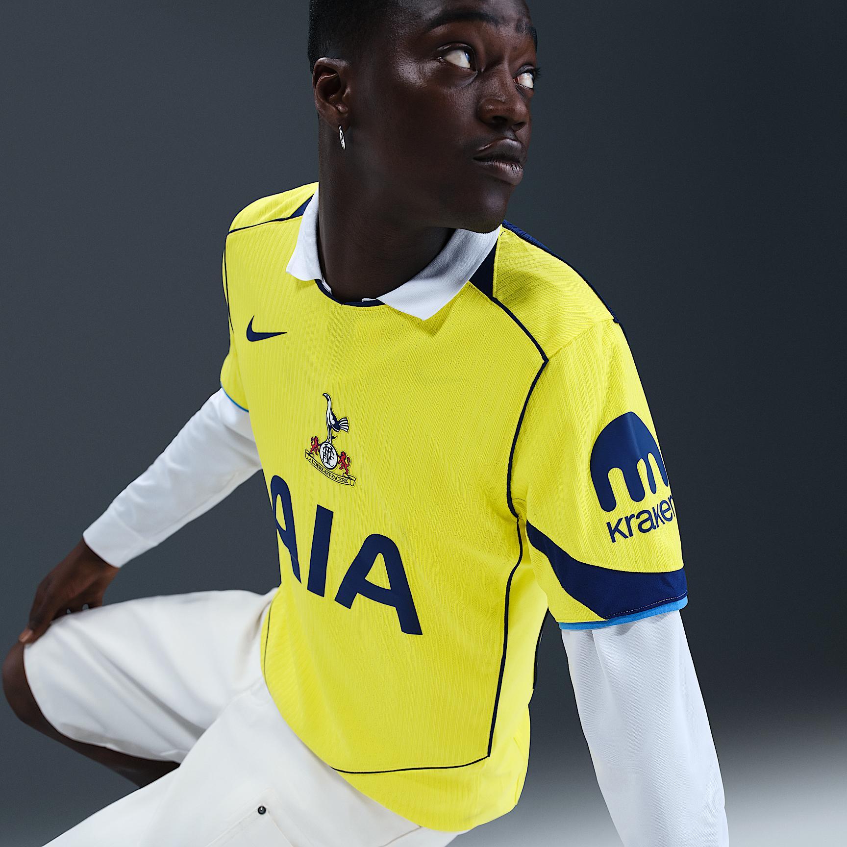 Tottenham Hotspur 2025/26 Match Third Men's Nike Dri-FIT ADV Total 90 Soccer Authentic Jersey Product Image