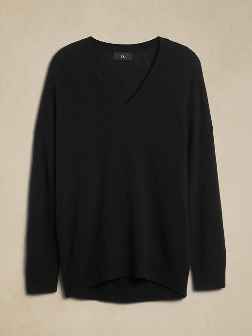 Oversized Lightweight Cashmere V-Neck Sweater Product Image