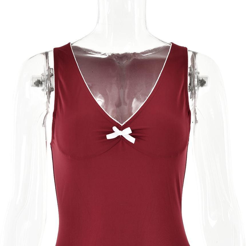 Sleeveless Plunged Plain Mini Bodycon Dress Product Image