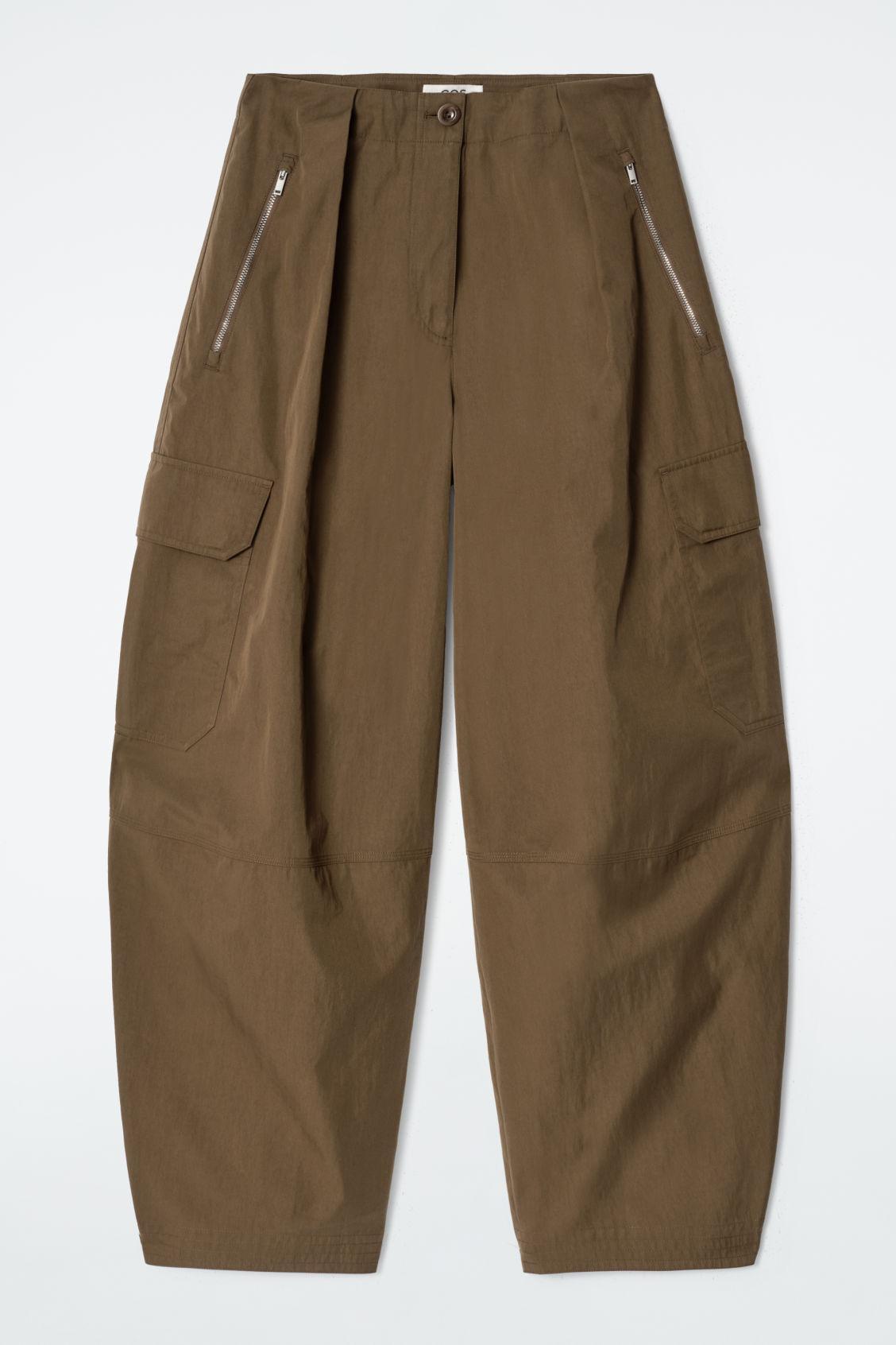UTILITY BARREL-LEG PANTS Product Image