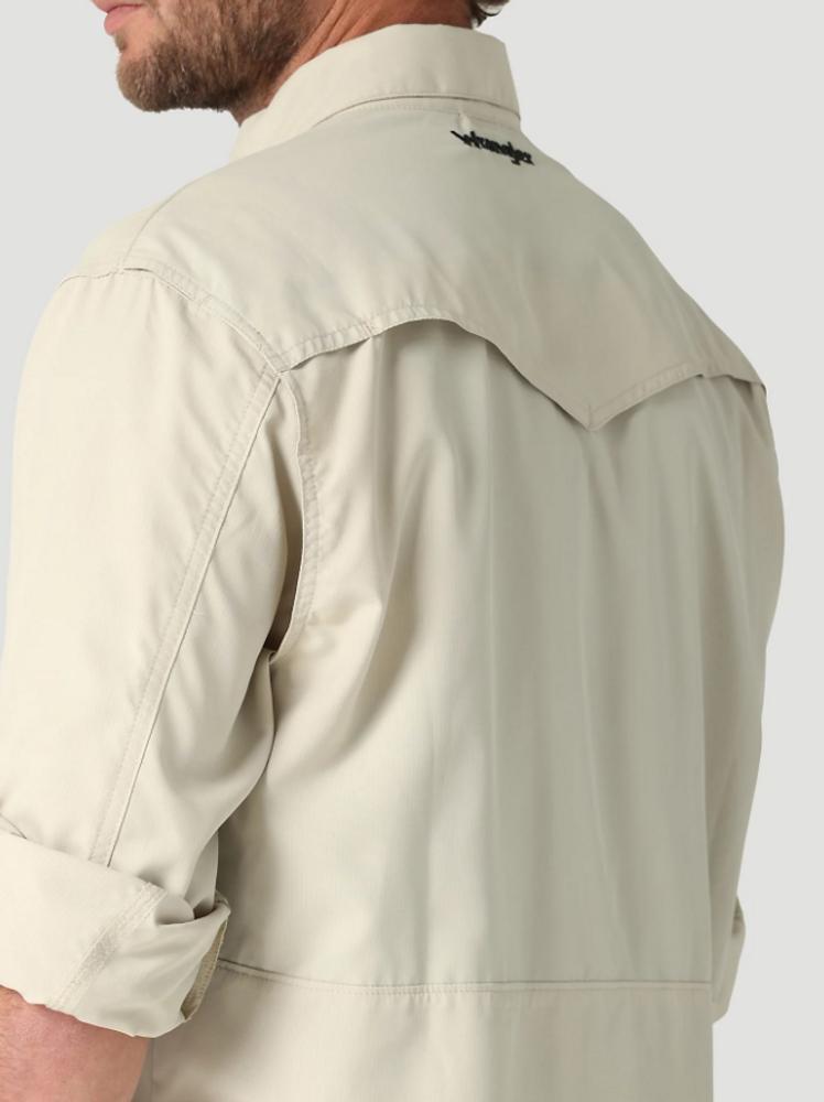 Wrangler® Men's L/S Performance Snap Shirt - Overcast Product Image