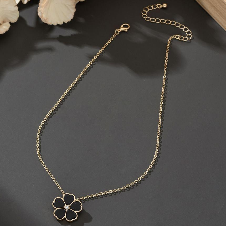 Flower Rhinestone Necklace Product Image