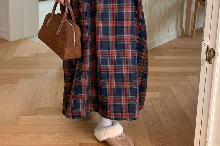 Sleeveless Plaid Midi Dress Product Image