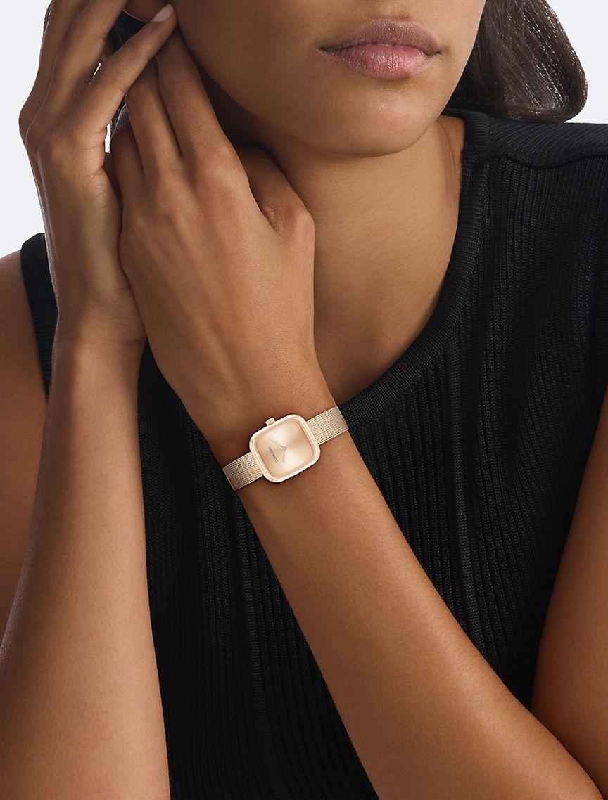 Curved Mesh Watch Product Image