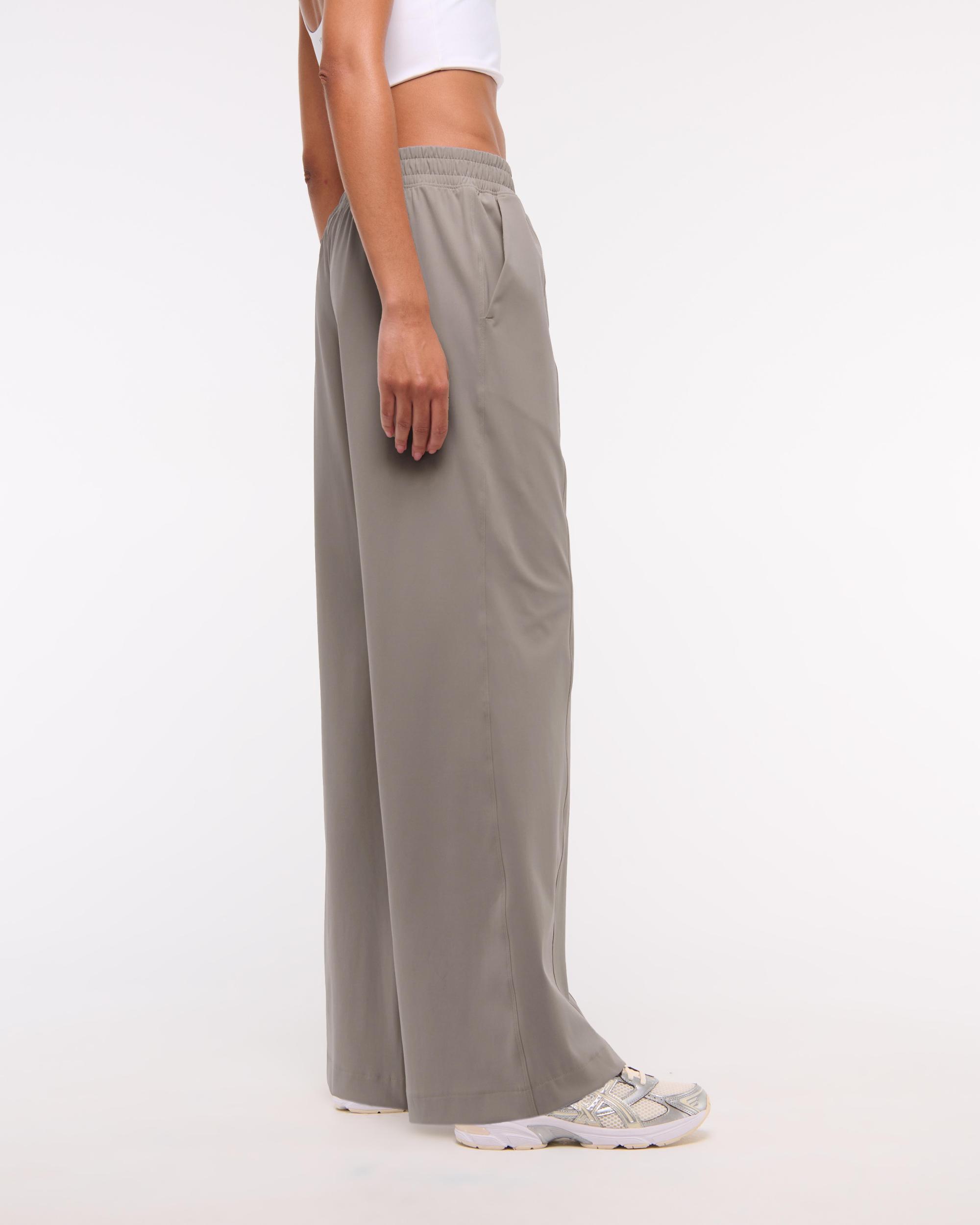 YPB Freestyle Wide Leg Pant Product Image