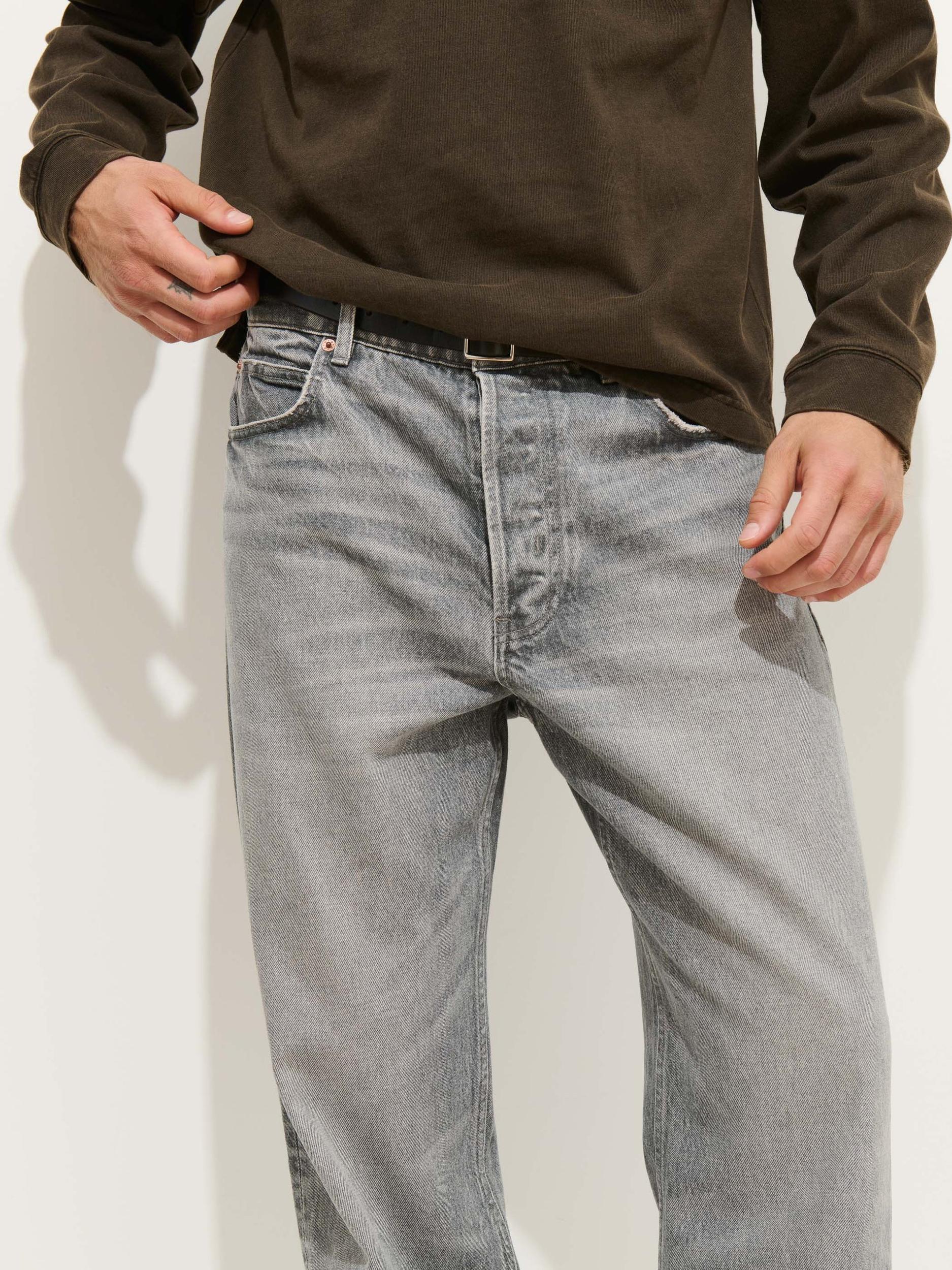 AM Relaxed Straight 5 Pocket Jean Product Image