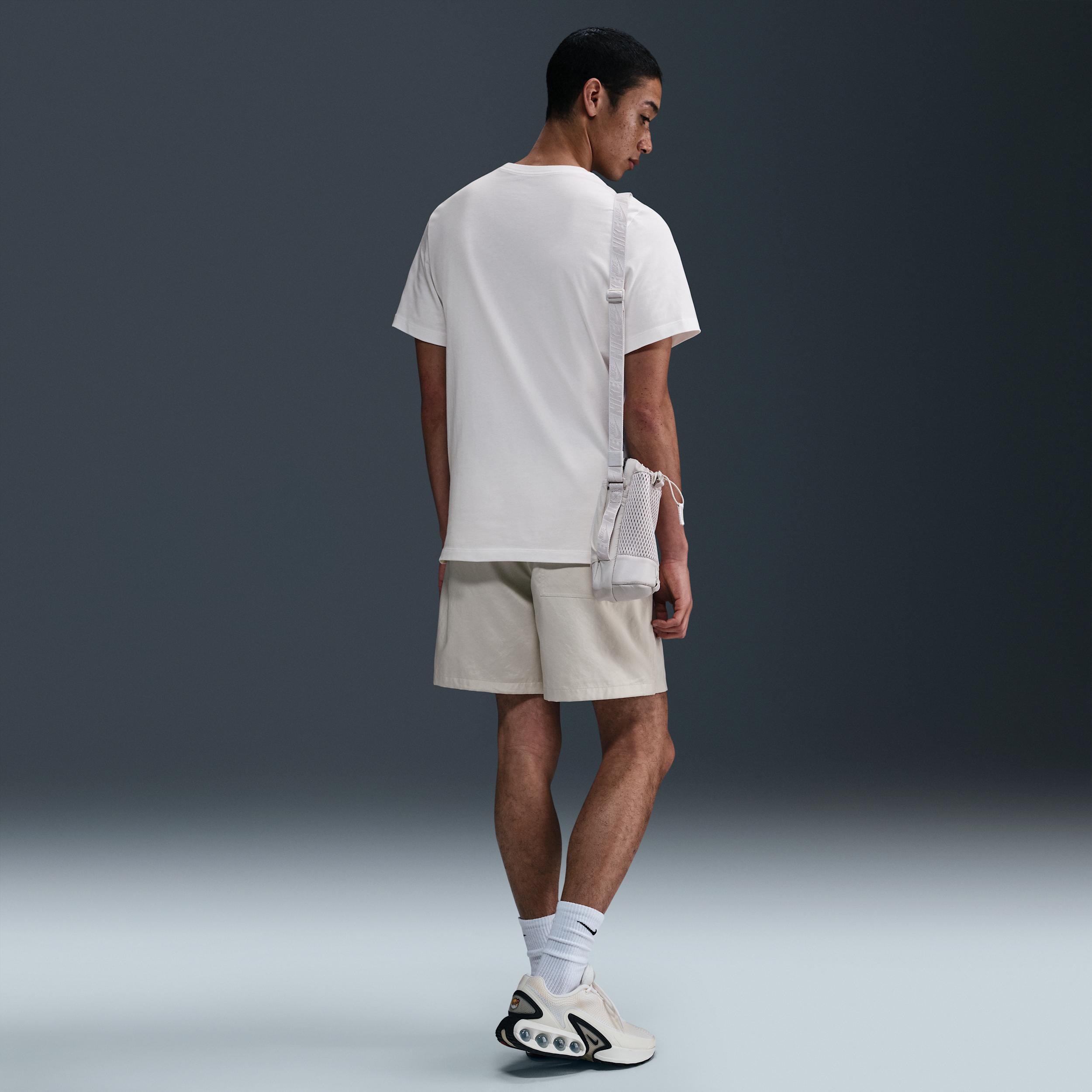 Nike Sportswear T-Shirt Product Image