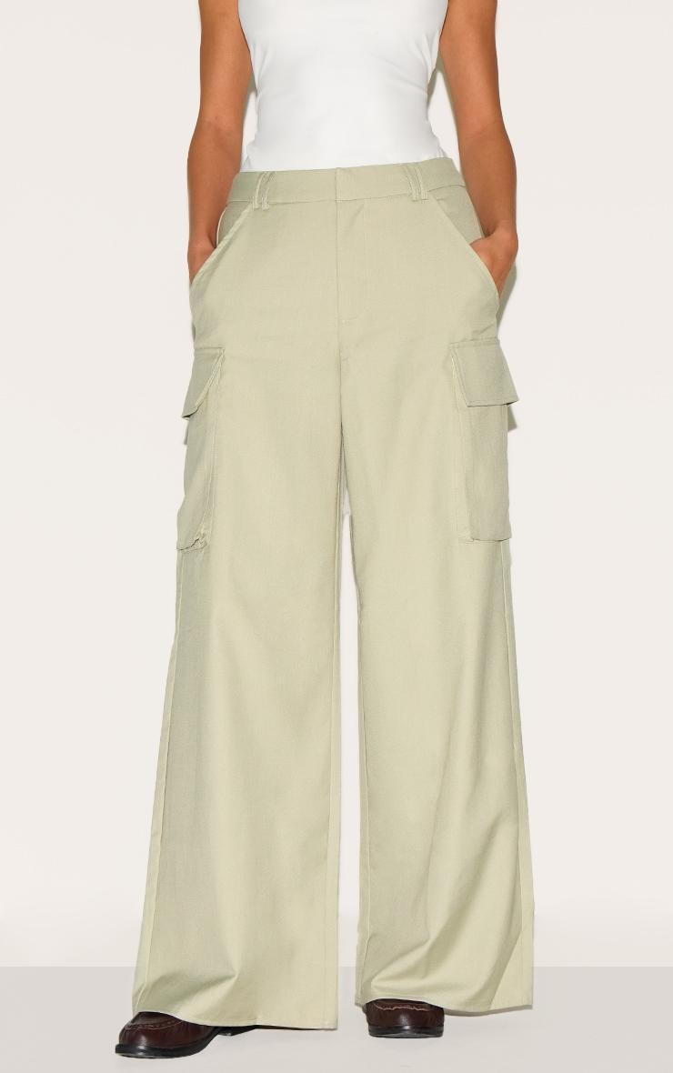 Sage Woven Pocket Detail Straight Leg Pant Product Image