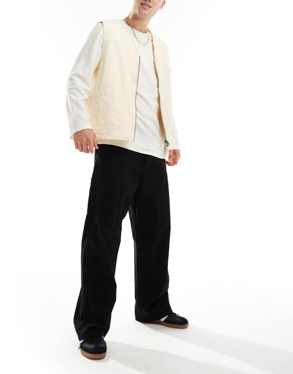 Jack & Jones evan baggy fit worker pants in black  Product Image
