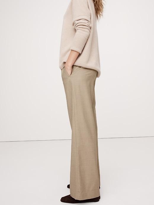 Pull-On Wide-Leg Lightweight Wool Flannel Pant Product Image