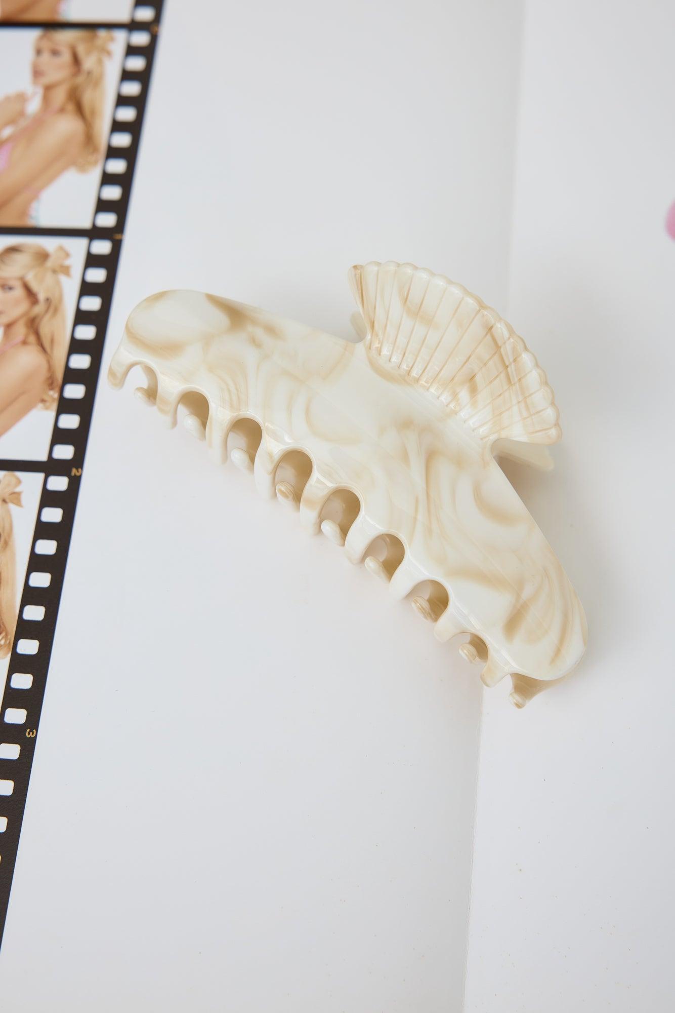 Seashell Claw Clip Large Nude Product Image