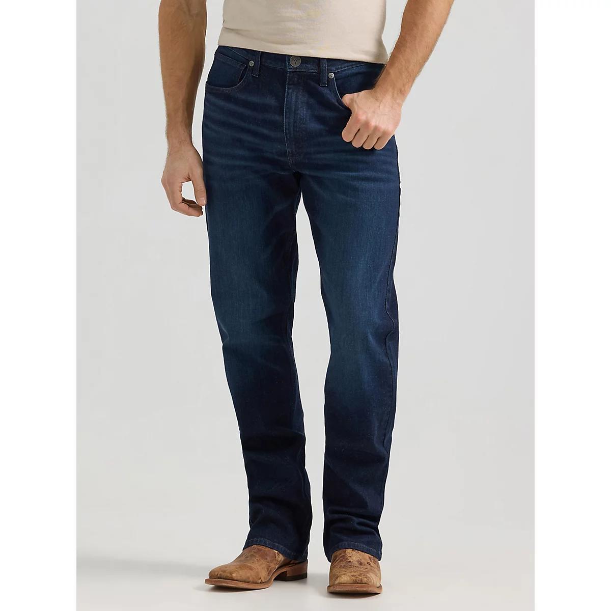 Men's Wrangler® 20X® No. 33 Extreme Relaxed Fit Jean in Alverado Product Image