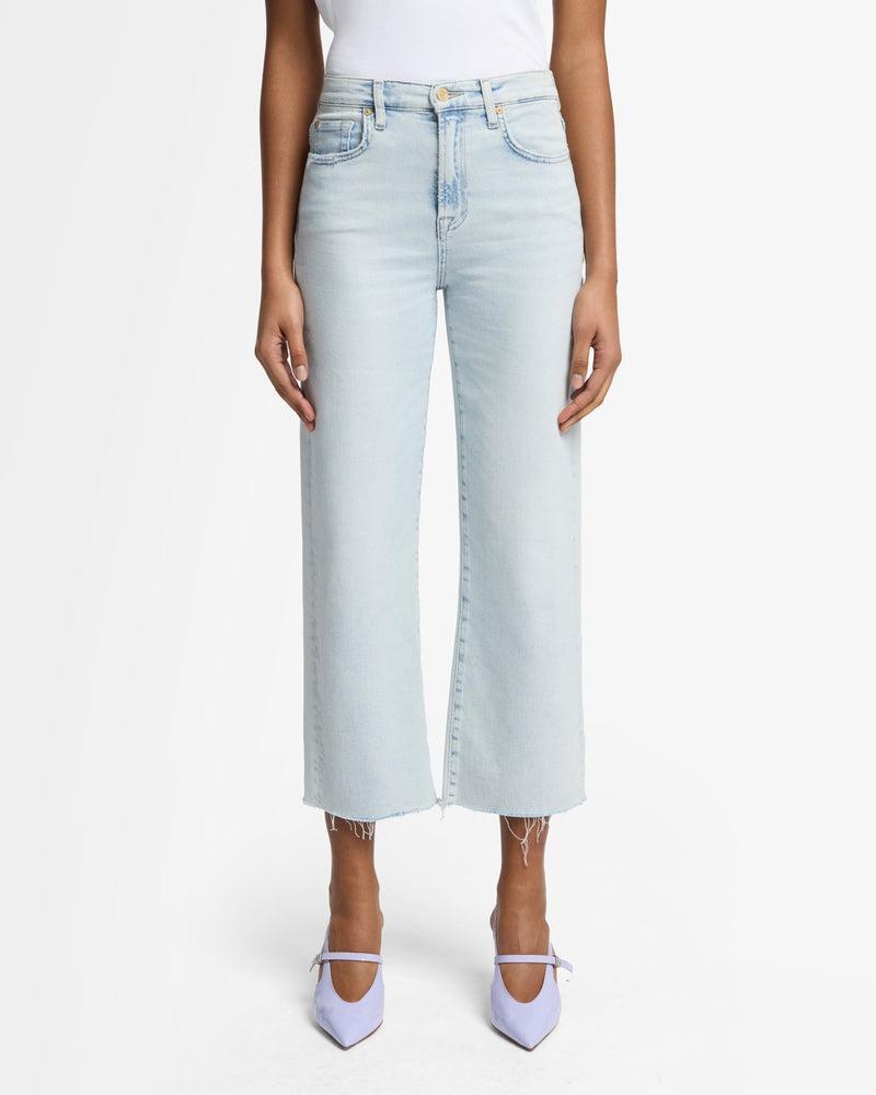 Luxe Vintage Cropped Alexa Product Image