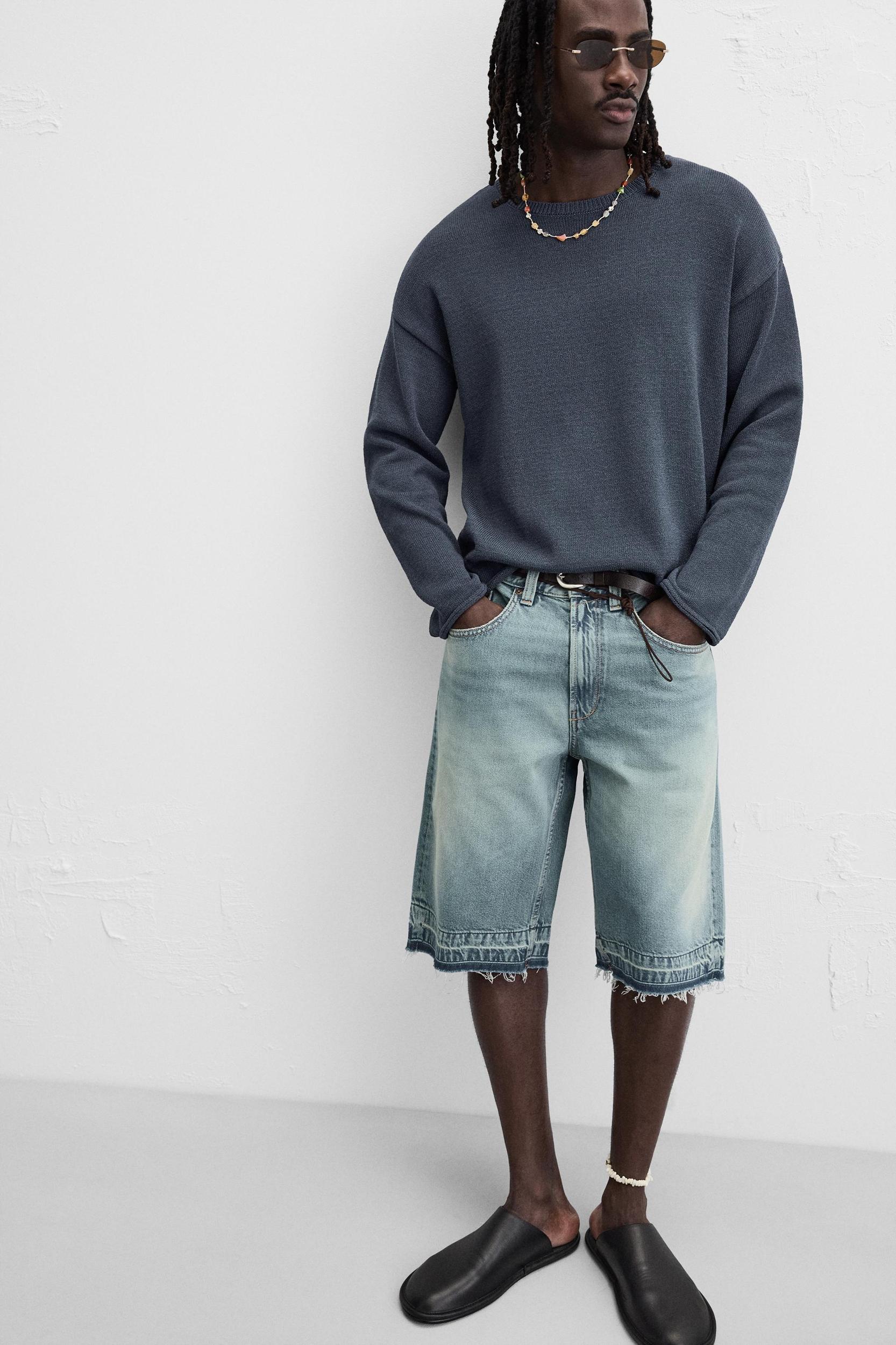 BAGGY FIT DENIM SHORTS Product Image