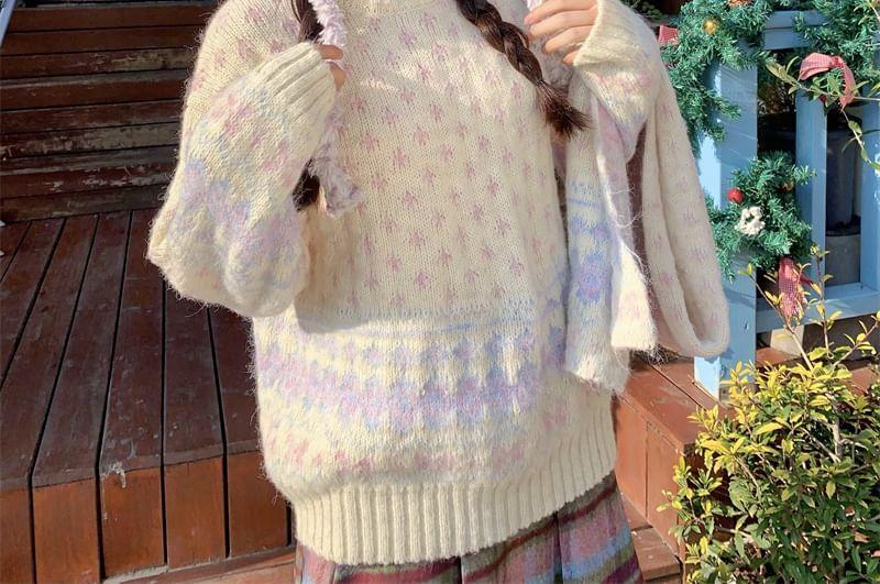 Round Neck Patterned Sweater Product Image