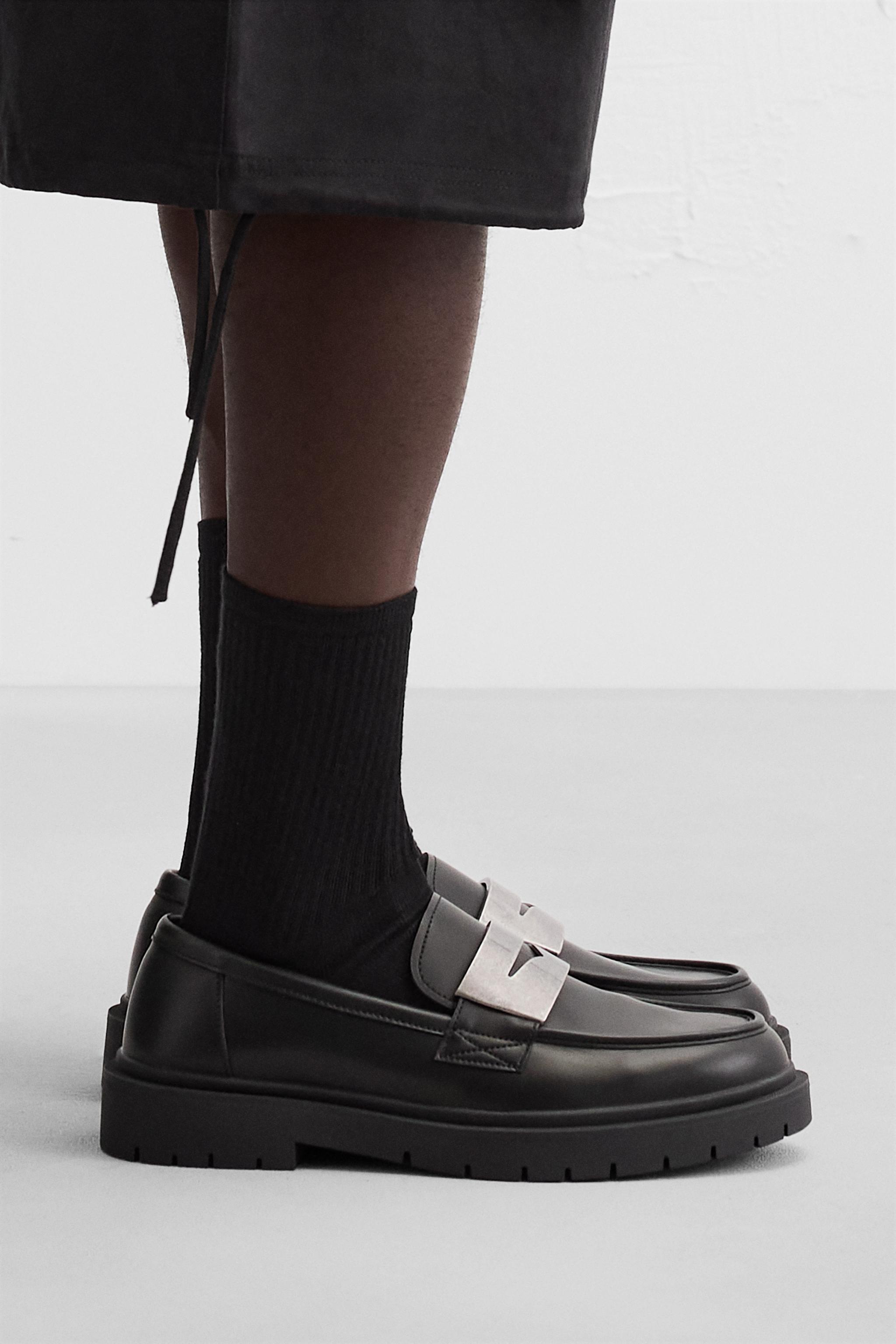 APPLIQUÉ LOAFERS Product Image