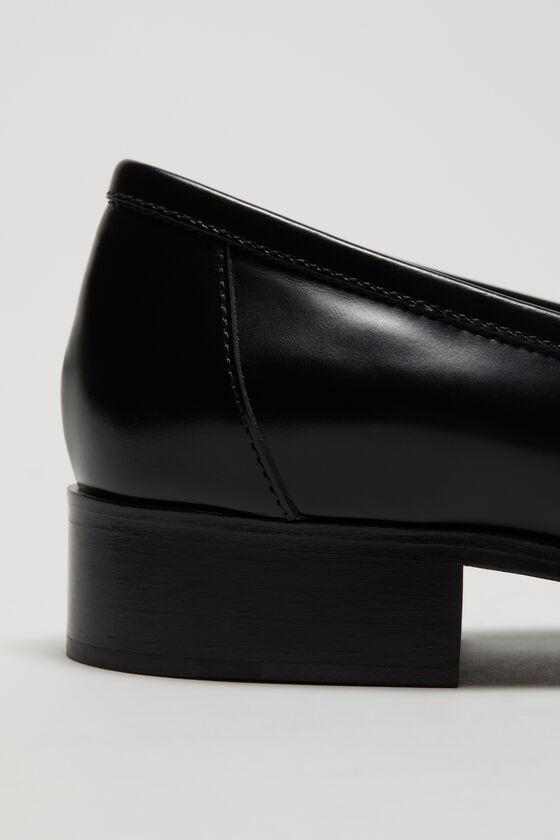 Leather loafers Product Image