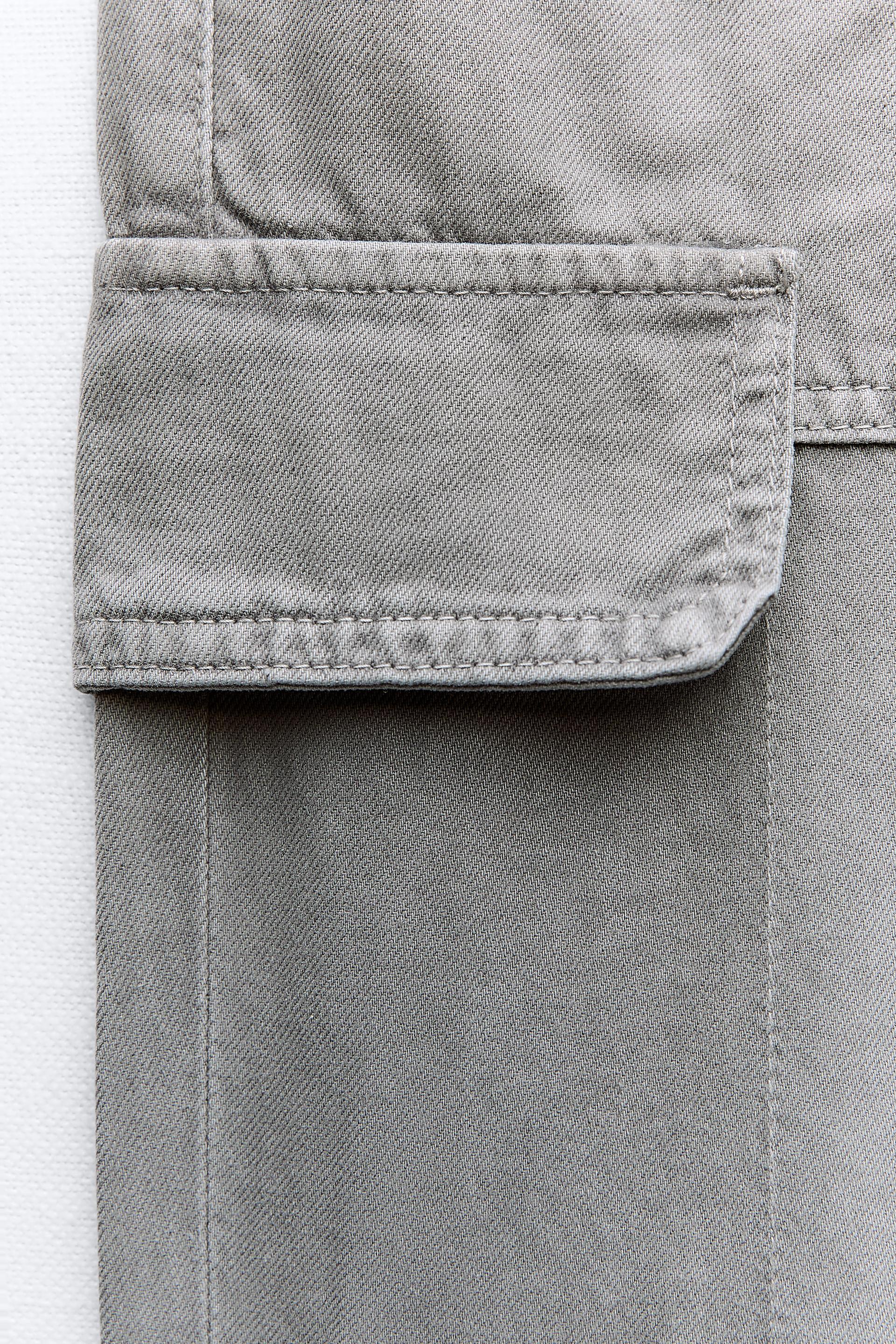 MID WAIST ADJUSTABLE STRAP CARGO PANTS Product Image