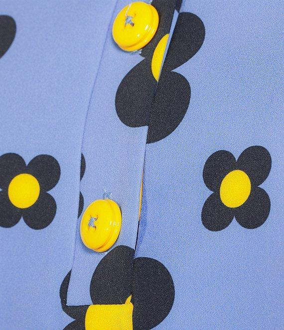Tara Jarmon Tania Coordinating Geometric Daisy Print Horizon Point Collar 3 Button Placket Short Sleeve Shirt Product Image