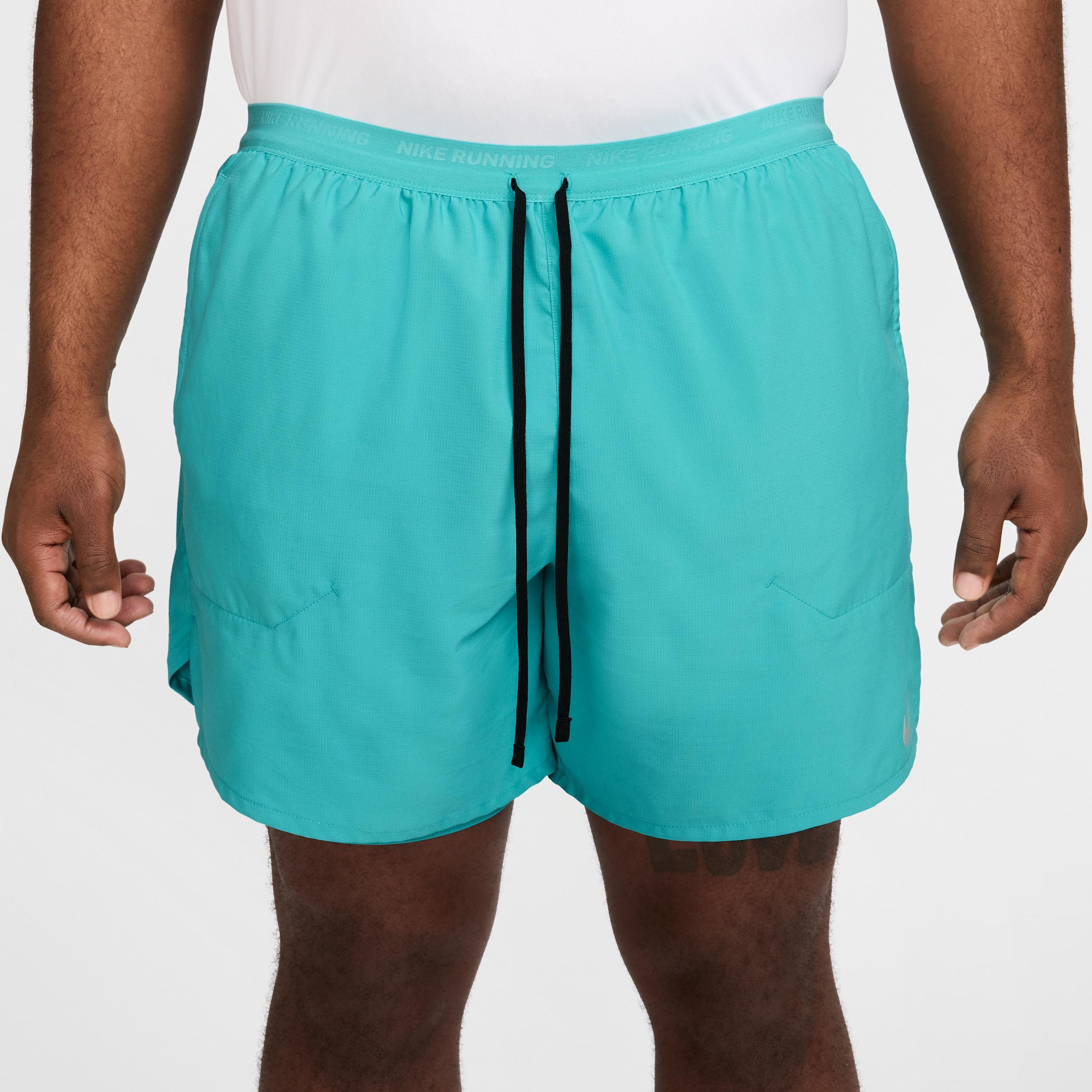 Nike Men's Stride Dri-FIT 7" 2-in-1 Running Shorts Product Image