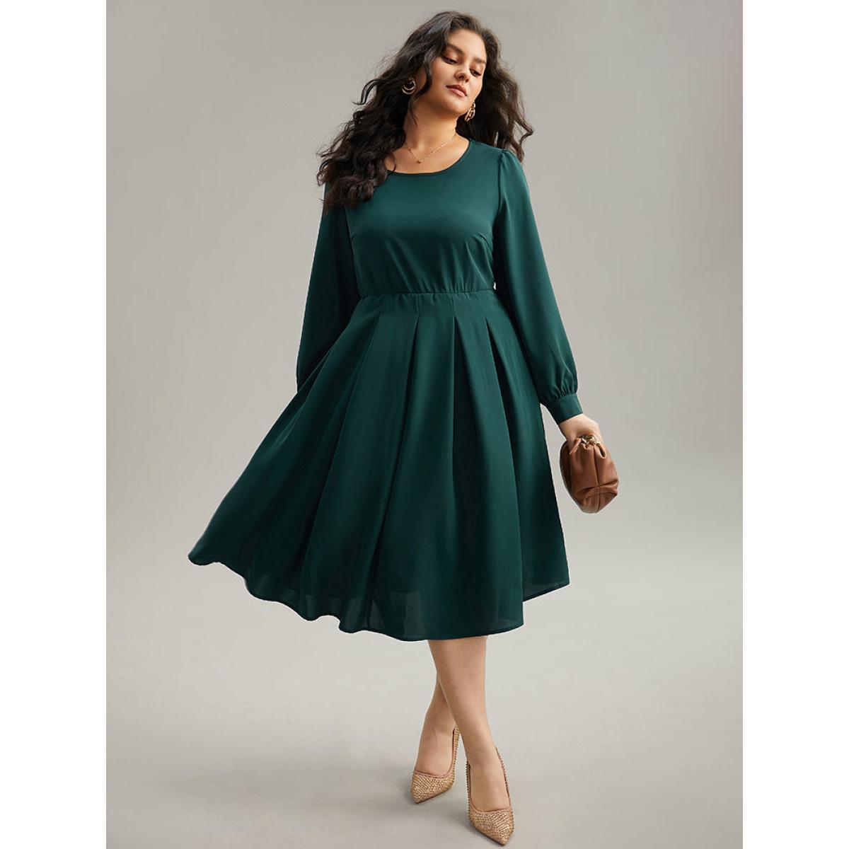 Plus Size Static-Free Plain Pleated Pocket Dress DarkGreen Women Elegant Plain Round Neck Long Sleeve Curvy Midi Dress BloomChic 10/M Product Image