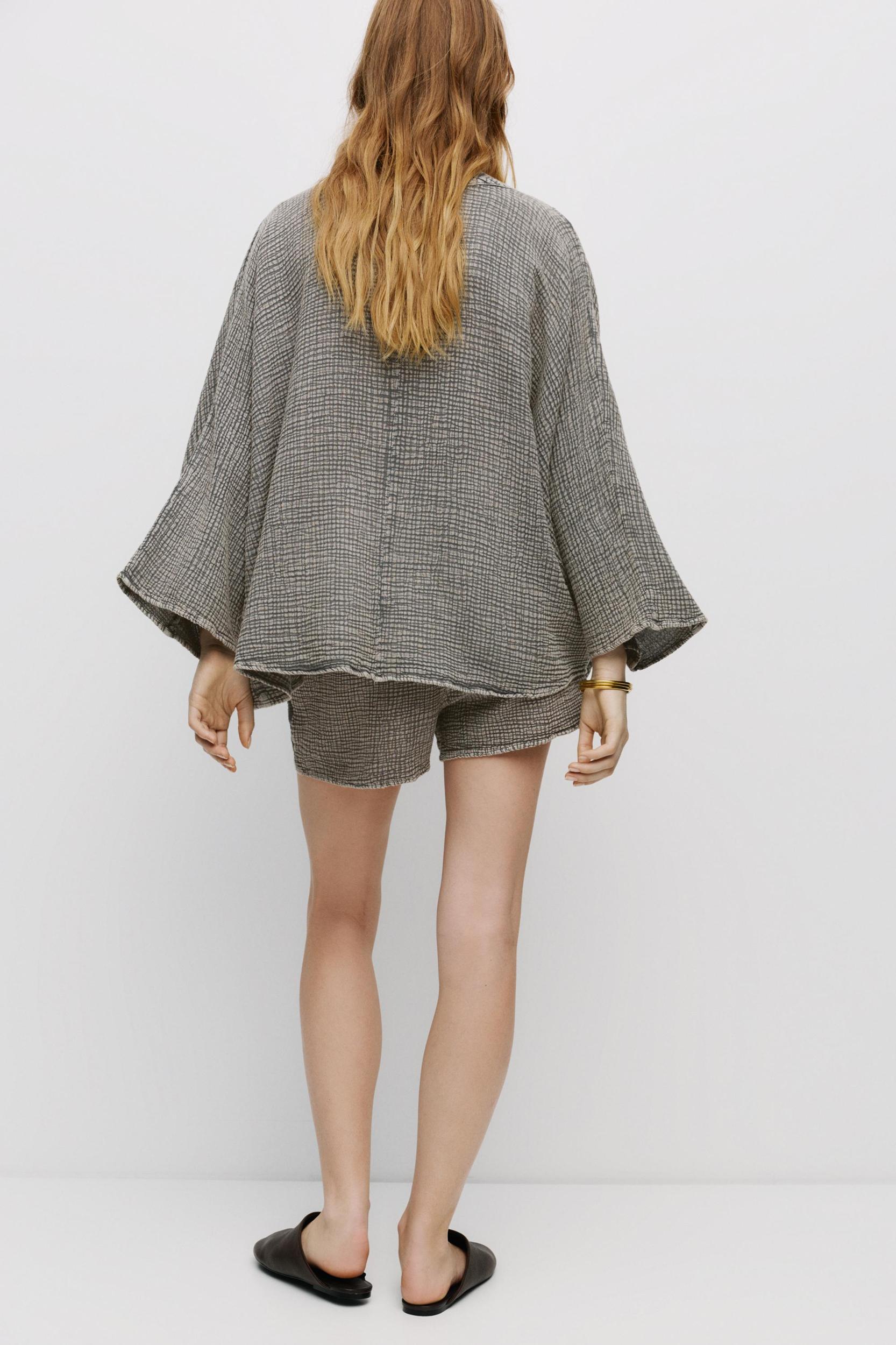 Creased-effect blouse Product Image