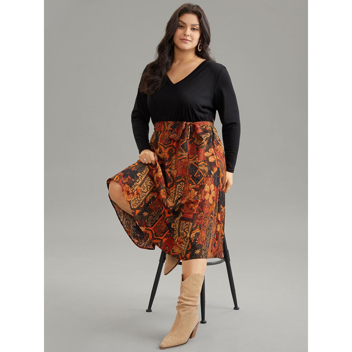 Plus Size Bandana Print V Neck Patchwork Pocket Dress Black Women Vacation Belted V-neck Long Sleeve Curvy Midi Dress BloomChic 28/5X Product Image