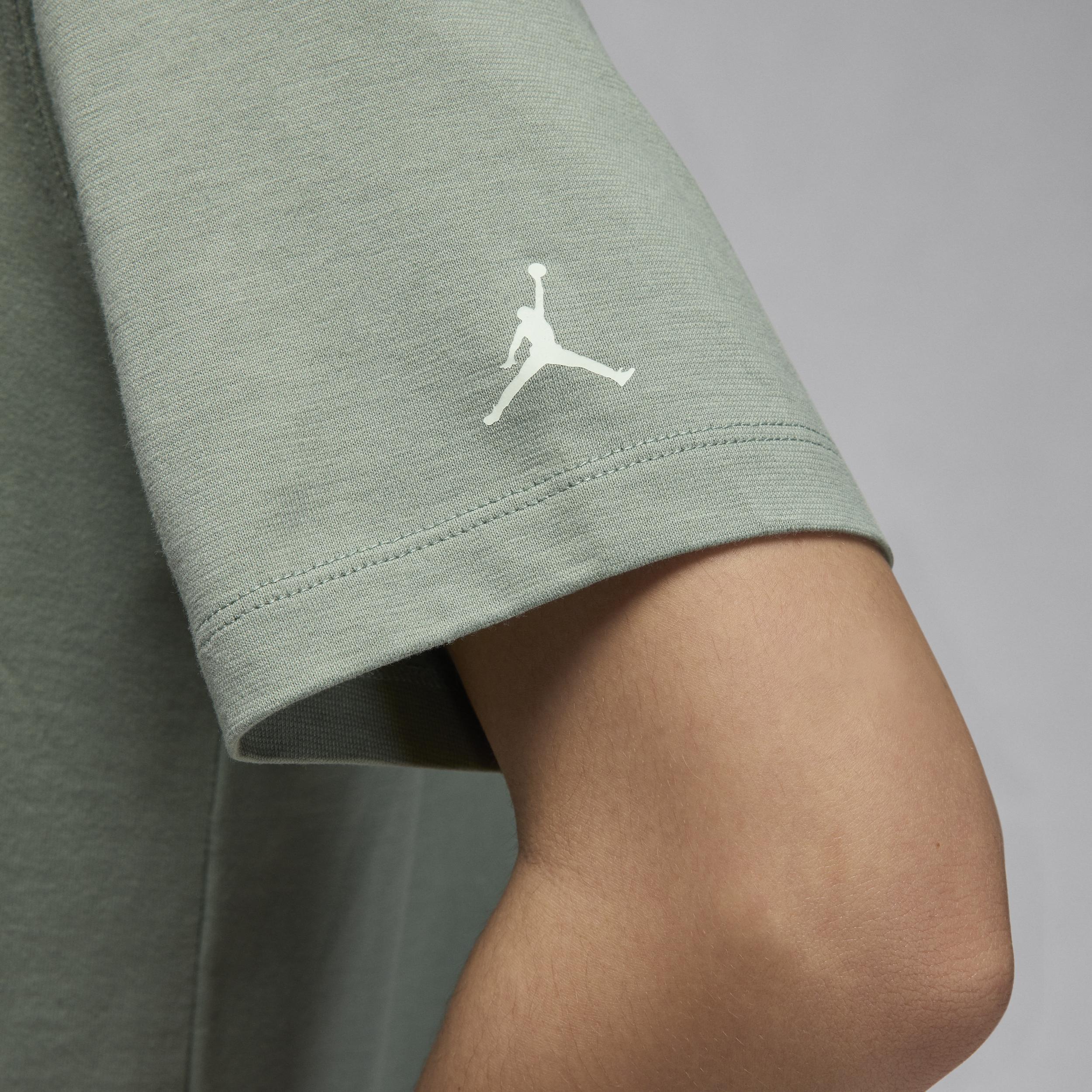 Womens Jordan Flight Heritage Graphic T-Shirt Product Image