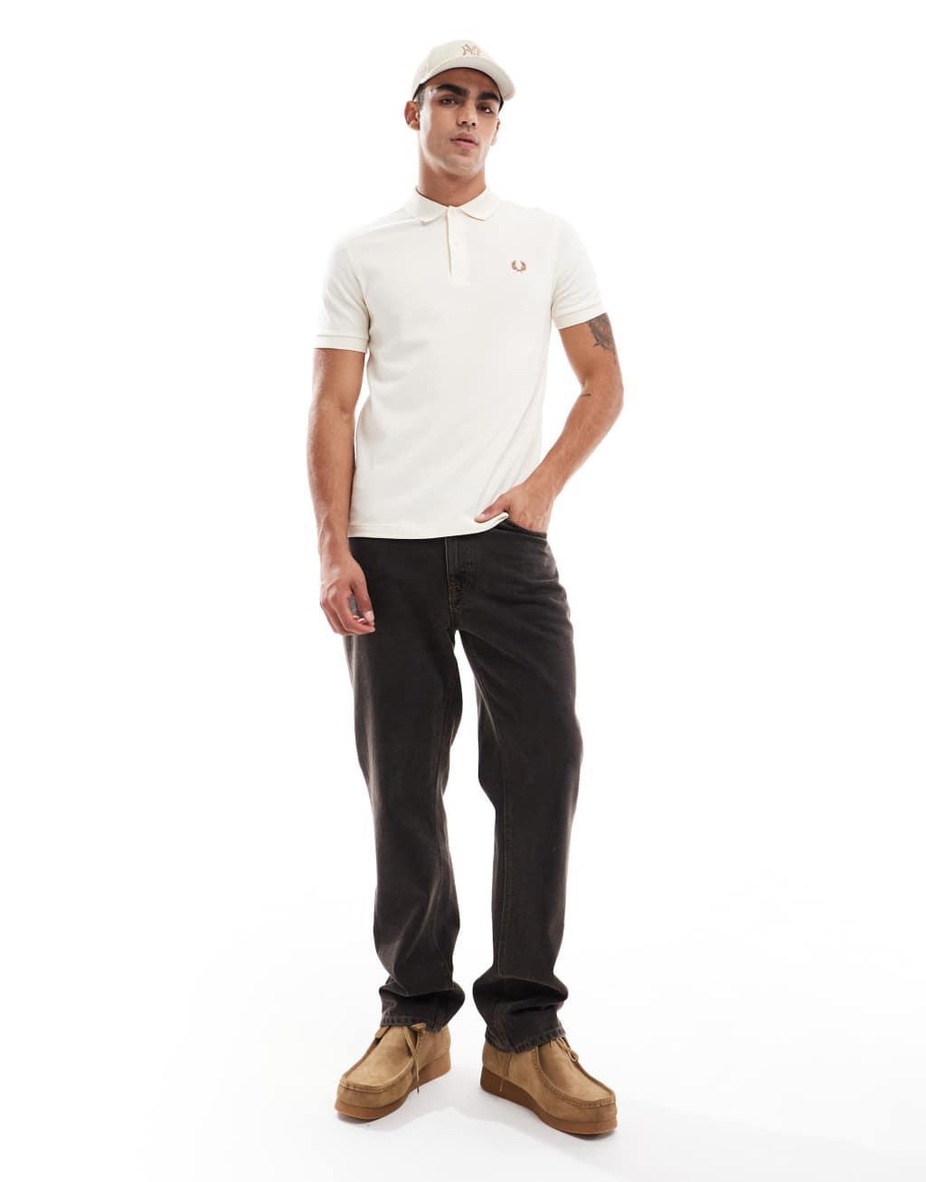 Fred Perry polo shirt in off white Product Image