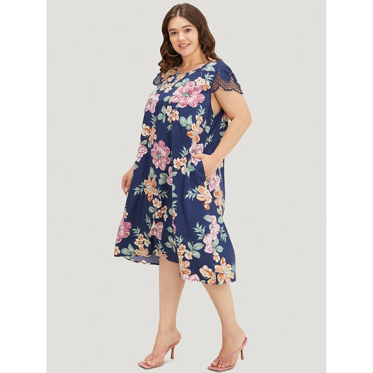 Plus Size Floral Pocket Keyhole Lace Cap Sleeve Flutter Dress DarkBlue Women Elegant Printed Keyhole Cut-Out Cap Sleeve Curvy Knee Dress BloomChic 14-16/1X Product Image