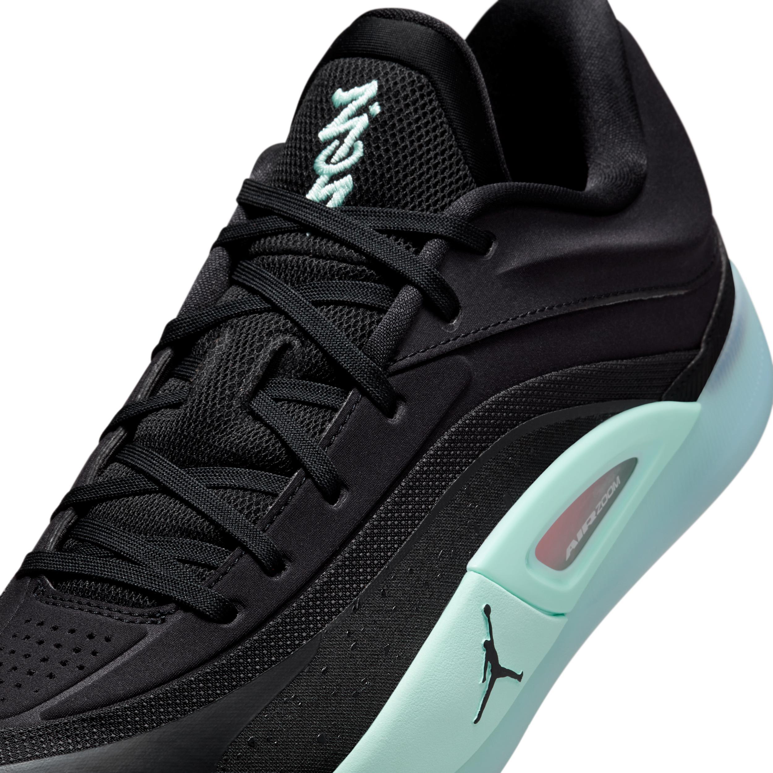 Zion 4 Basketball Shoes Product Image