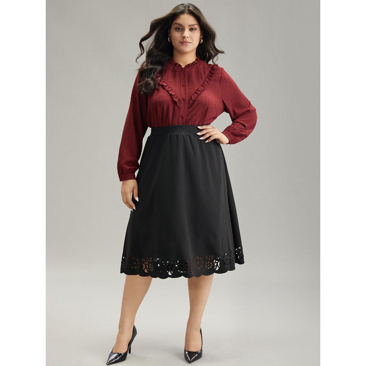 Plus Size Plain Elastic Waist Pocket Laser Cut Skirt Women Black Elegant Plain Low stretch Pocket Dailywear Skirts BloomChic 14-16/1X Product Image