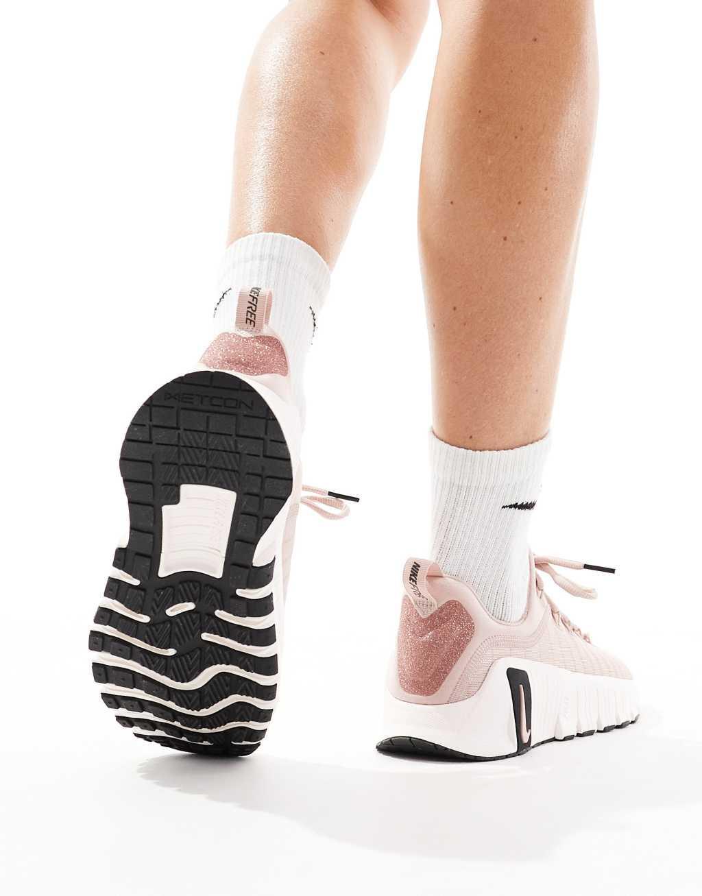 Nike Training Free Metcon 6 Premium sneakers in light pink and off white Product Image
