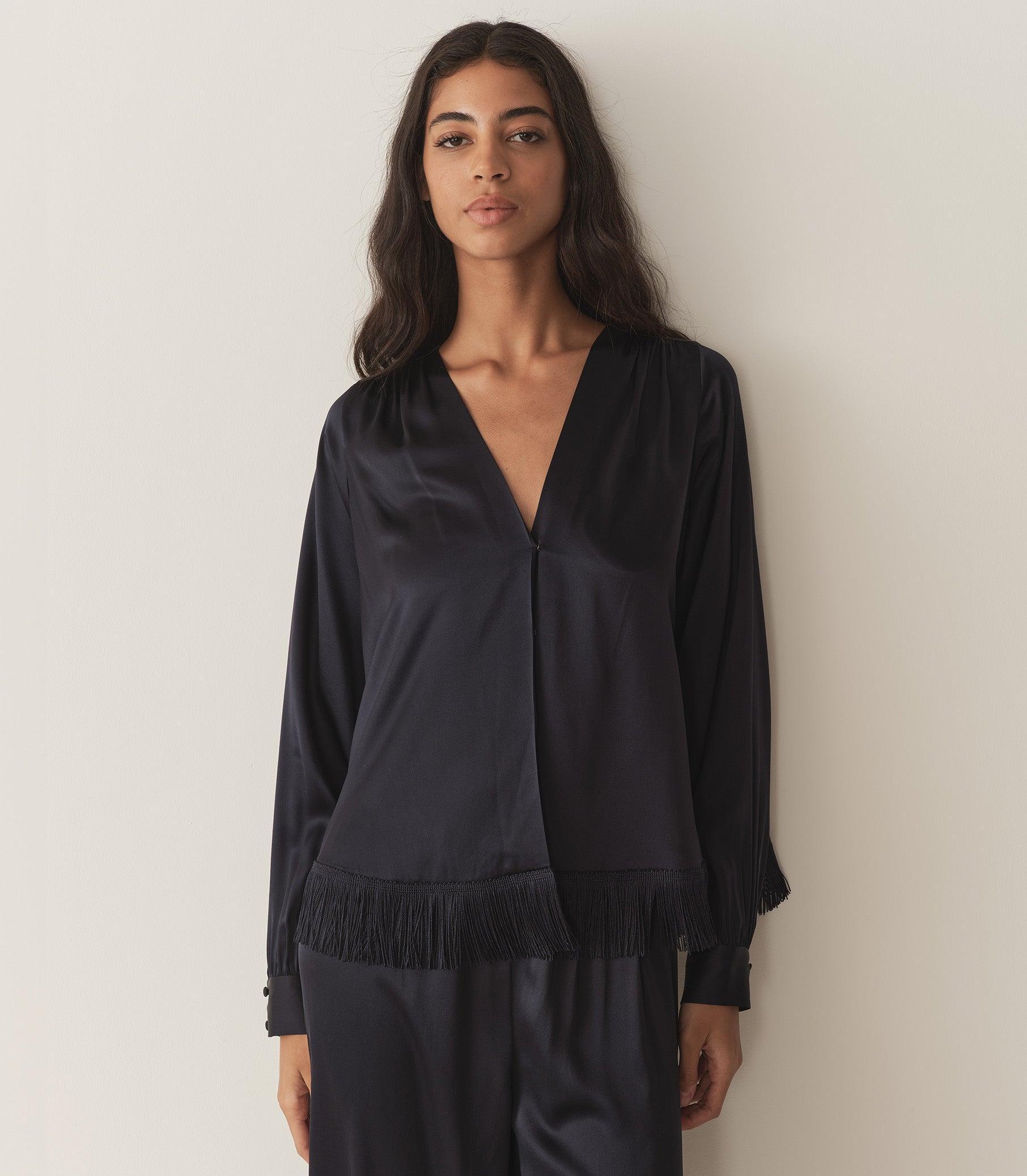CANDACE TOP -- DEEP NAVY Product Image