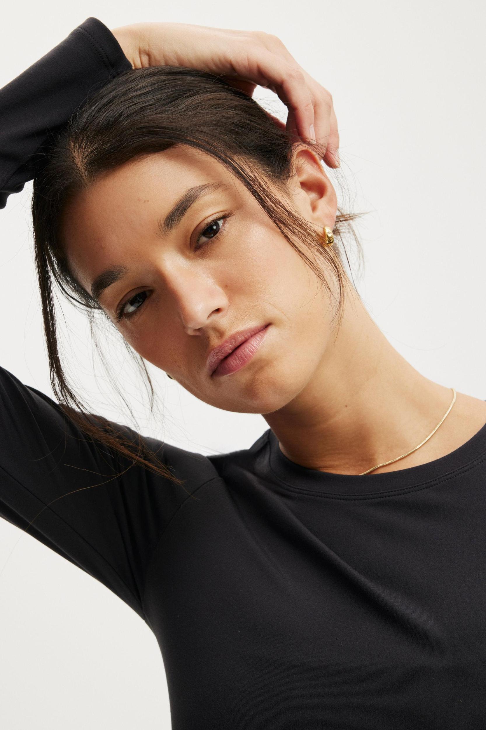 Ultra Soft Fitted Long Sleeve Top Product Image