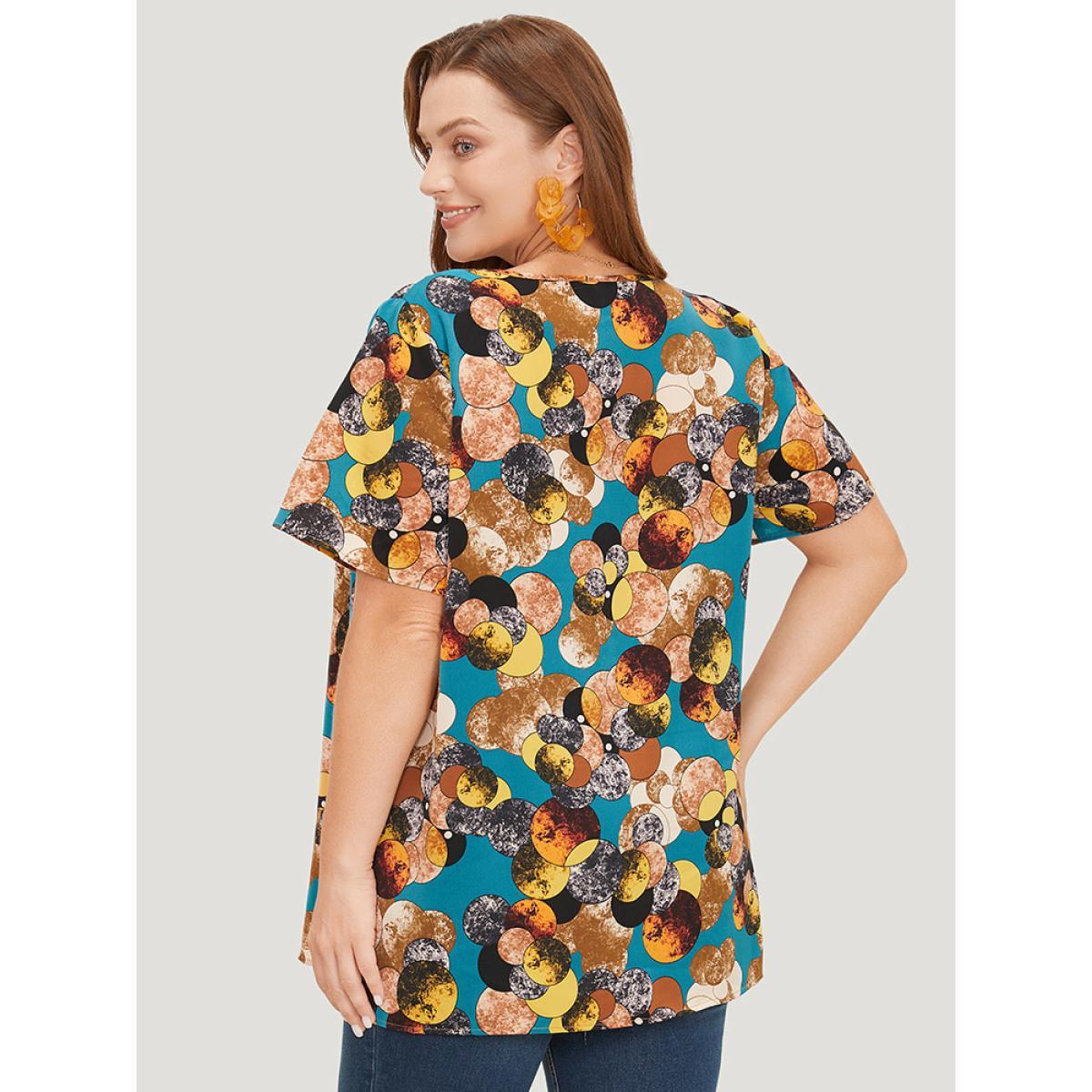 Plus Size Cyan Allover Print Round Neck Contrast Blouse Women Elegant Short sleeve Round Neck Dailywear Blouses BloomChic 12/L Product Image
