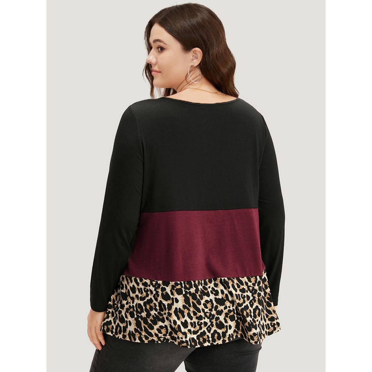 Plus Size Colorblock Leopard Contrast Round Neck T-shirt Red Women Casual Contrast Leopard Round Neck Everyday T-shirts BloomChic 10/M Product Image